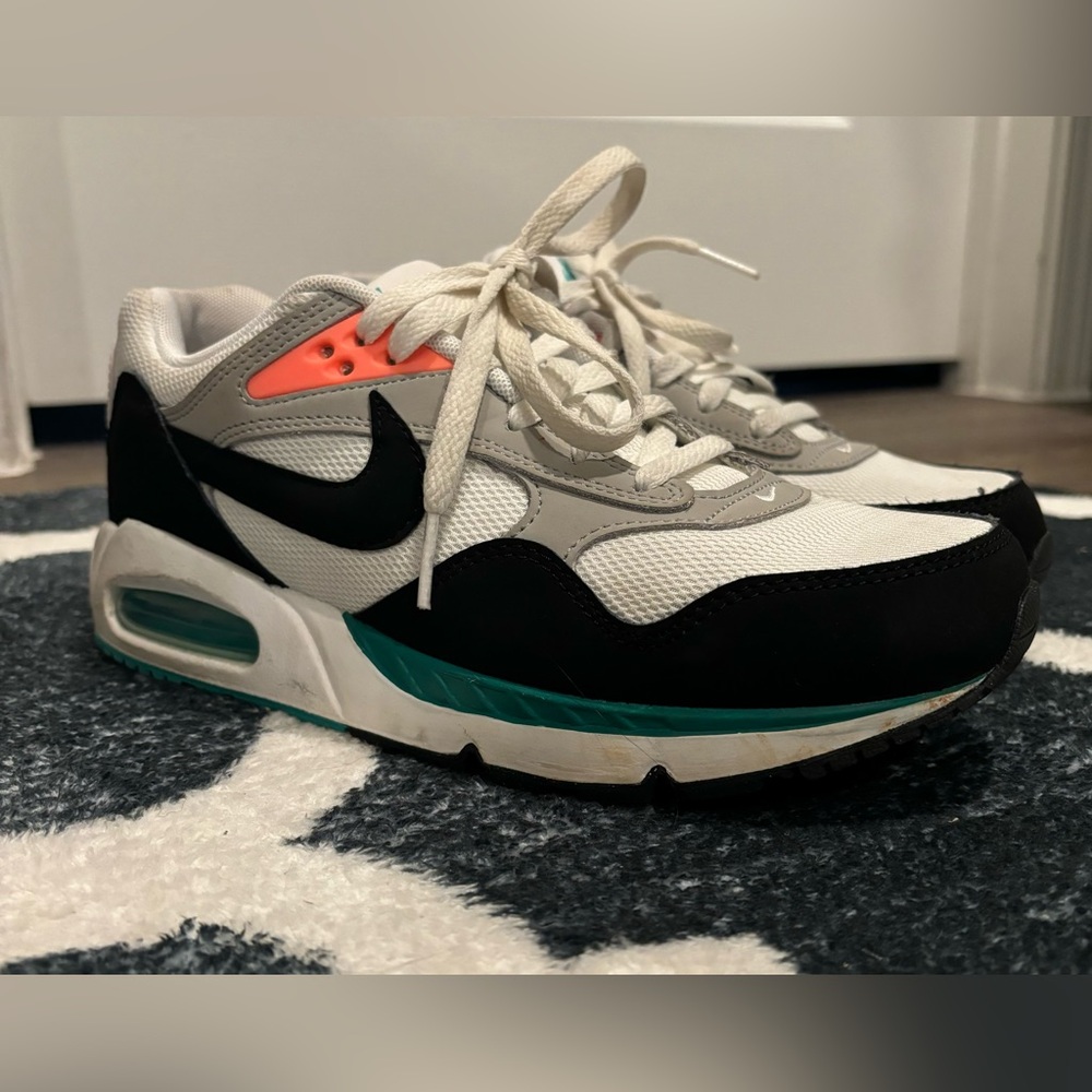 Nike Airmax size 8.5